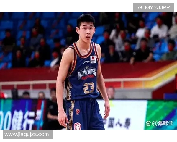 篮球与足球的交汇点NBA球场上的足球明星传奇故事