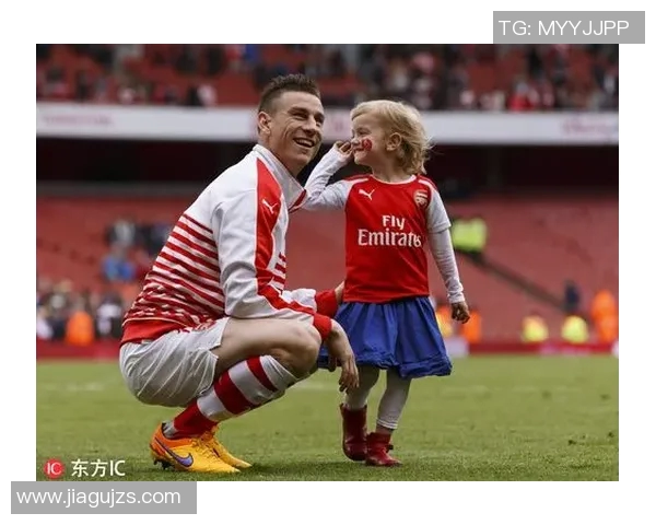 足球明星在家生活揭秘：他们的休闲活动与家庭时光如何度过