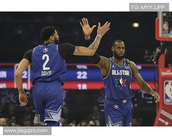 为篮球明星定制奢华手表传递荣耀与时尚的完美结合